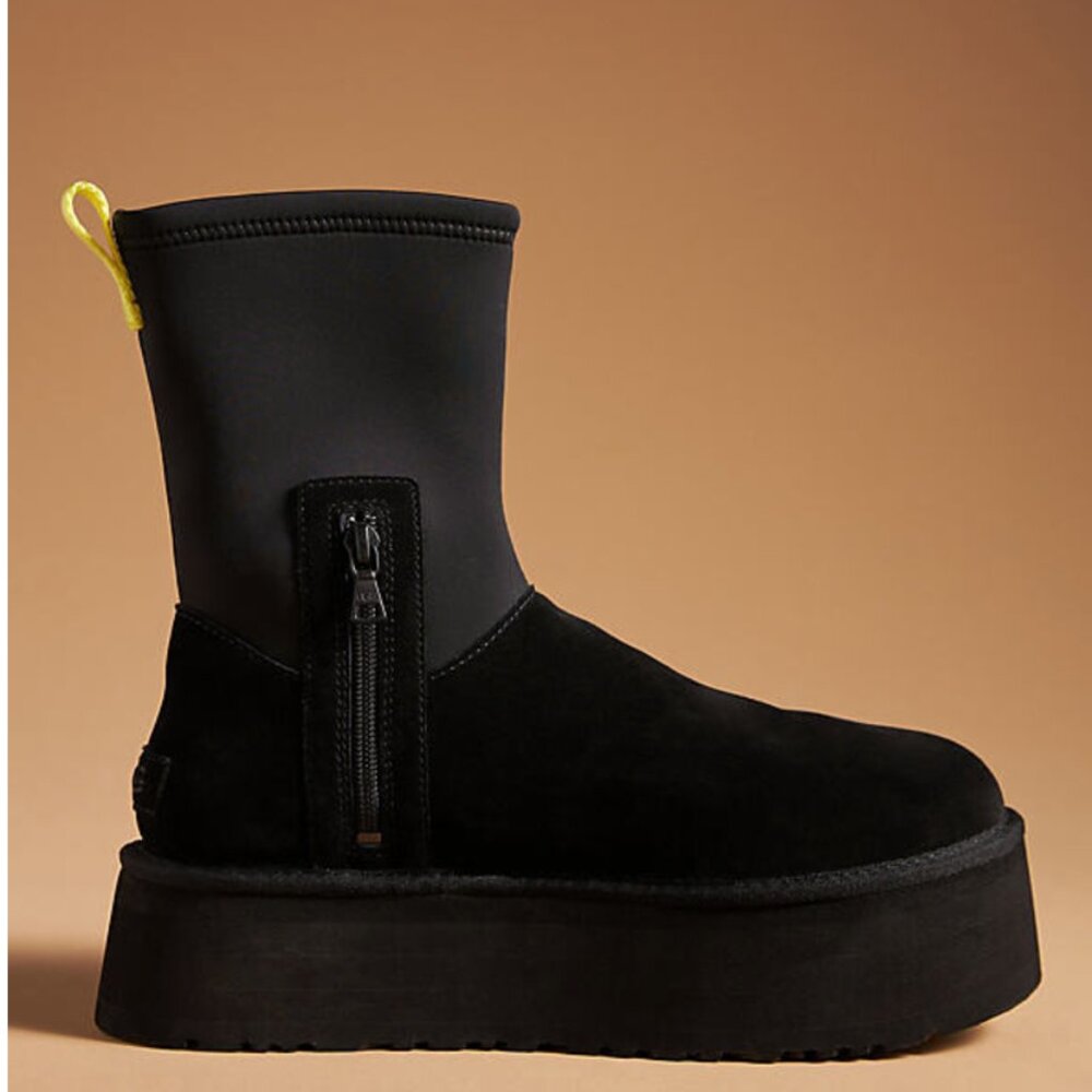 UGG Classic Dipper Stretch Boots